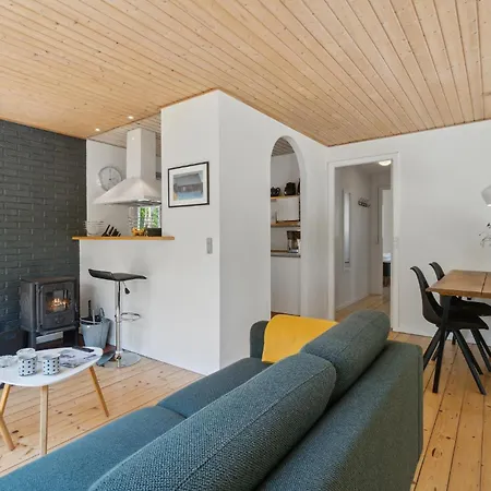 Holiday home In Aakirkeby With Wifi